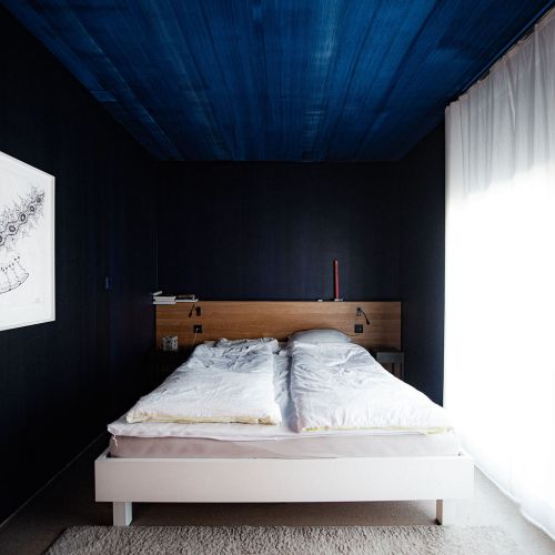 Innere Malerarbeiten mit kt.color in einem Schlafzimmer in Aarau durch Meier Schmocker AG